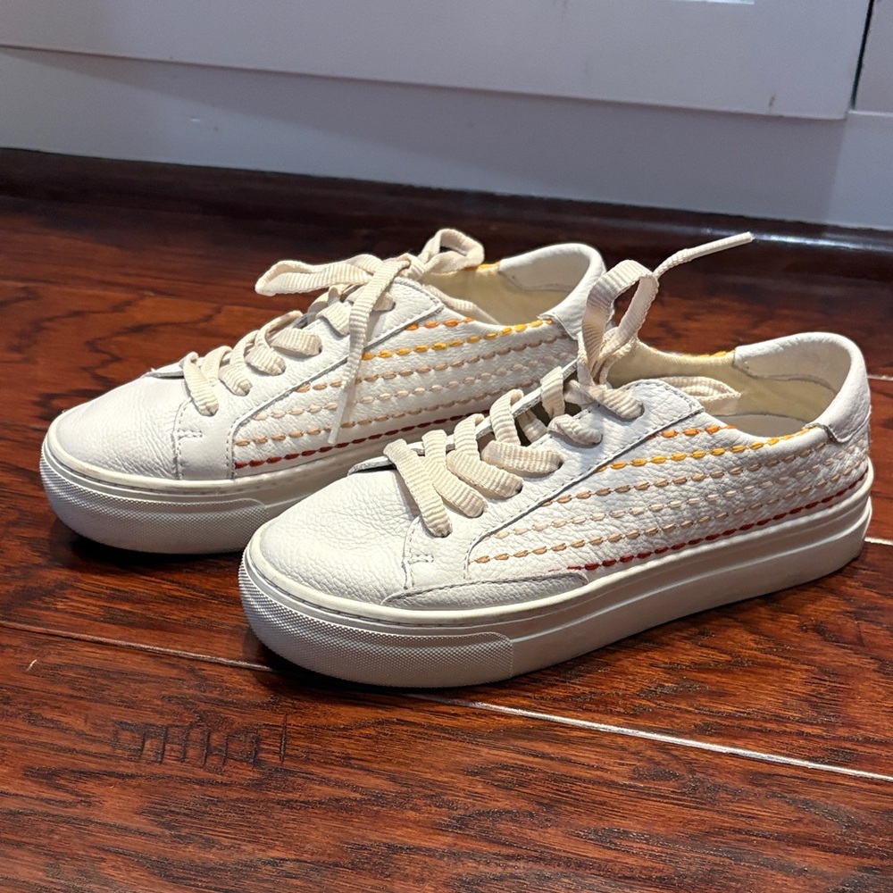 Soludos Ibiza Platform Sneakers in white leather with rainbow stitching - Picture 4 of 5